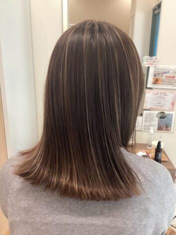 柔らかい質感を大切にしたいハイライトカラーデザイン